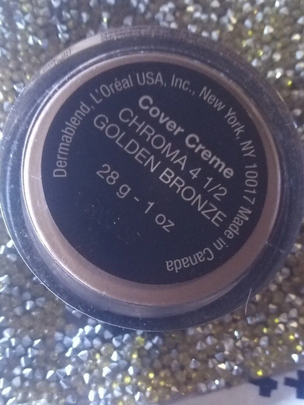 Dermablend Cover Creme in Beige with Black Lid